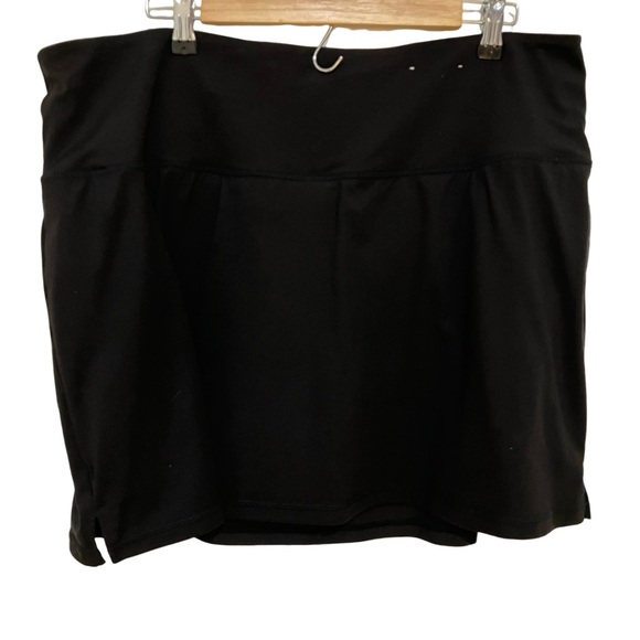Xersion Black Mini Skorts for Athletic Style - Picture 7 of 7